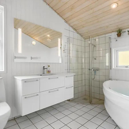 Σπίτι διακοπών 3 Bedroom Cozy In *
