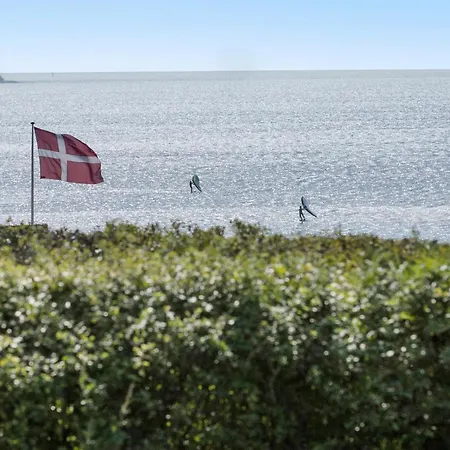 3 Bedroom Cozy In Holiday home Ebeltoft